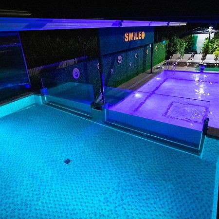 Hotel Smile Kobuleti Luaran gambar