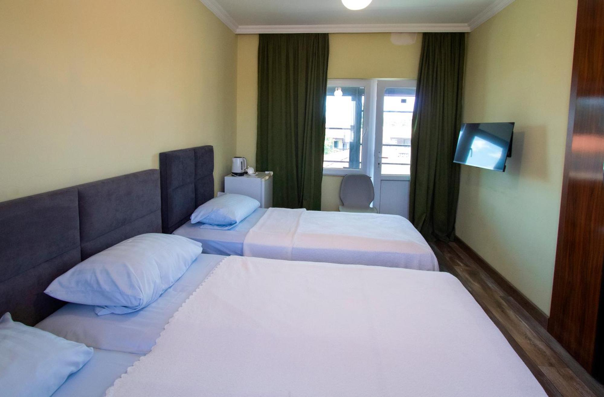 Hotel Smile Kobuleti Luaran gambar