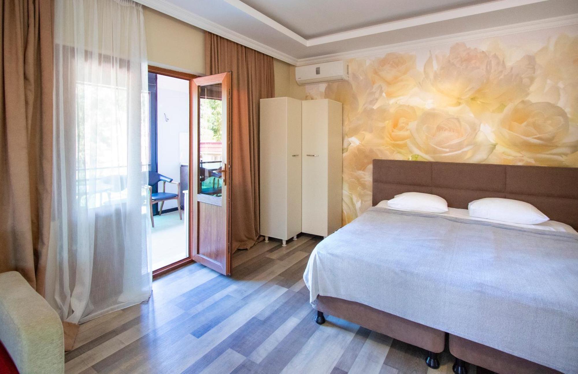 Hotel Smile Kobuleti Luaran gambar