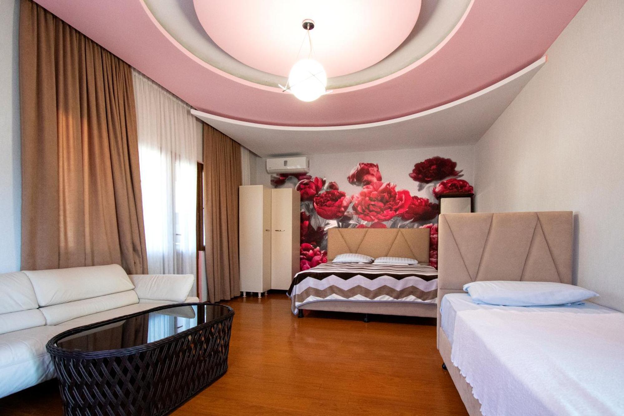 Hotel Smile Kobuleti Luaran gambar